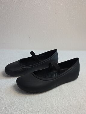 Crocs Black Brooklny MaryJane Child Flats Size 2 Elastic Strap In Guc Very Cute
